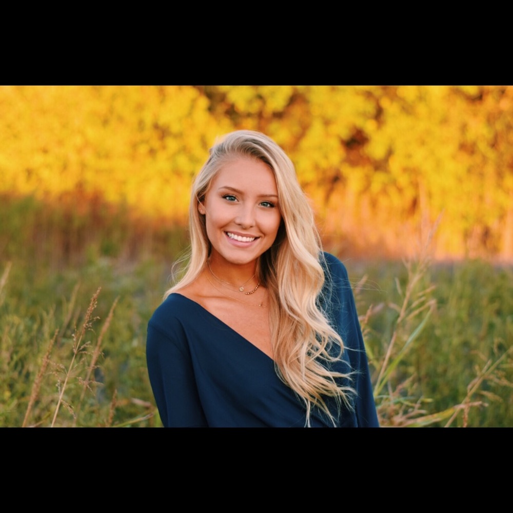 Meet your Posher, Kelsey